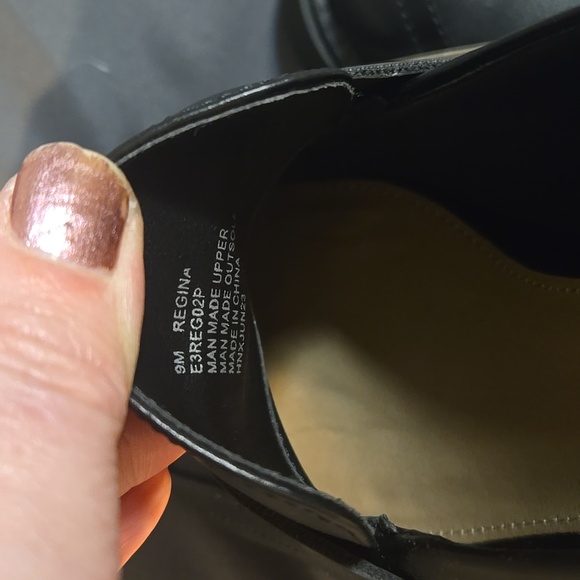 Esprit Women's Regina Loafer - Picture 7 of 8